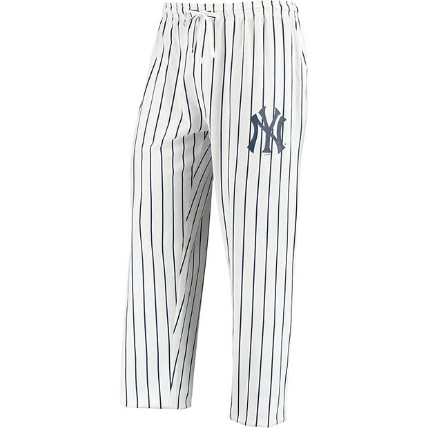 New York Yankees Pajamas, Sweatpants & Loungewear in New York