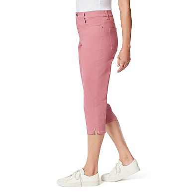 Petite Gloria Vanderbilt Amanda Denim Capris