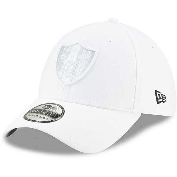 New Era Oakland Raiders 39thirty Stretch Cap On Field 2019 Salute To Service