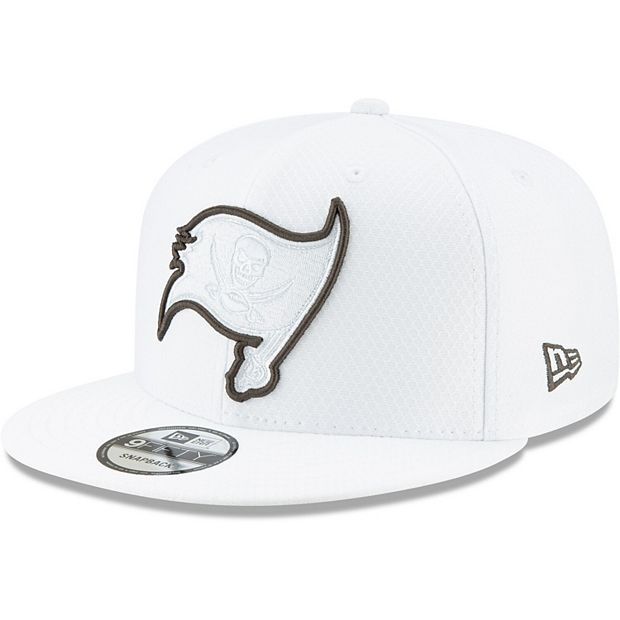 Official Tampa Bay Buccaneers Hats, Buccaneers Beanies, Sideline Caps,  Snapbacks, Flex Hats