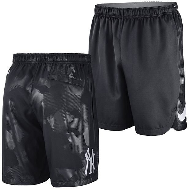 yankees shorts nike