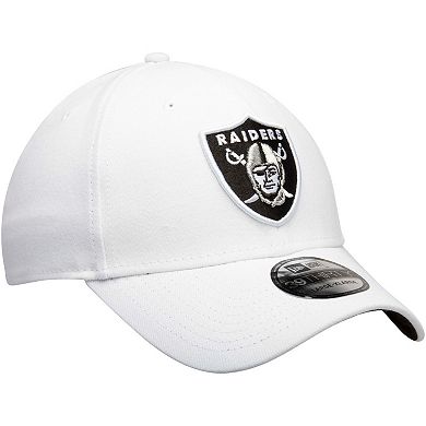 Men's New Era White Oakland Raiders 39THIRTY Flex Team Classic Hat
