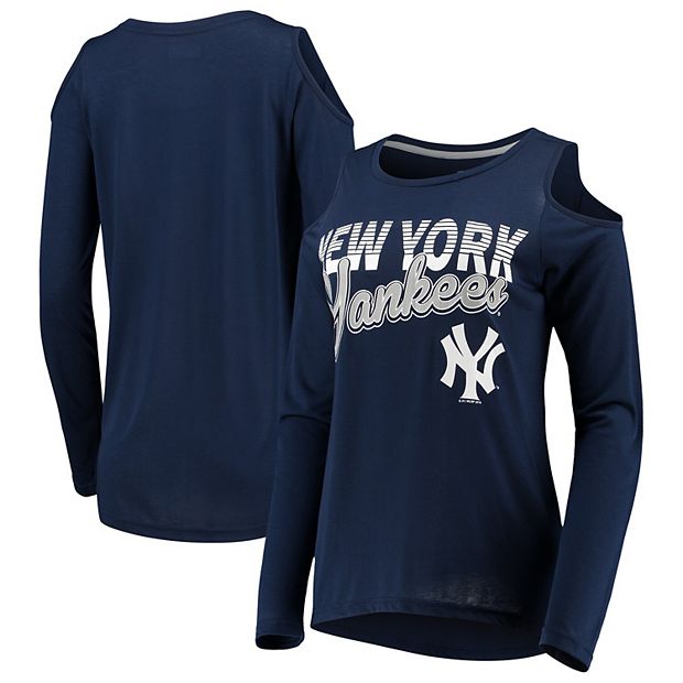 Women's G-III 4Her by Carl Banks White New York Yankees Team Graphic Fitted T-Shirt Size: Medium