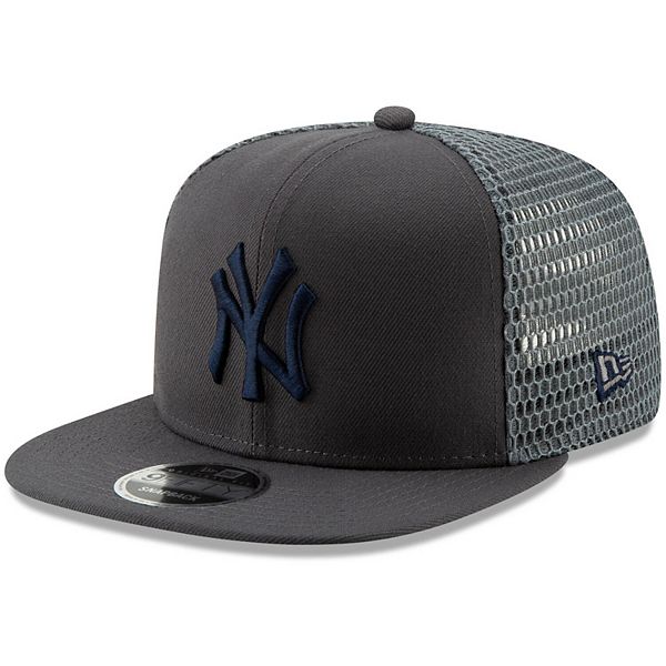 Men S New Era Graphite New York Yankees Mesh Fresh 9fifty Adjustable Snapback Hat