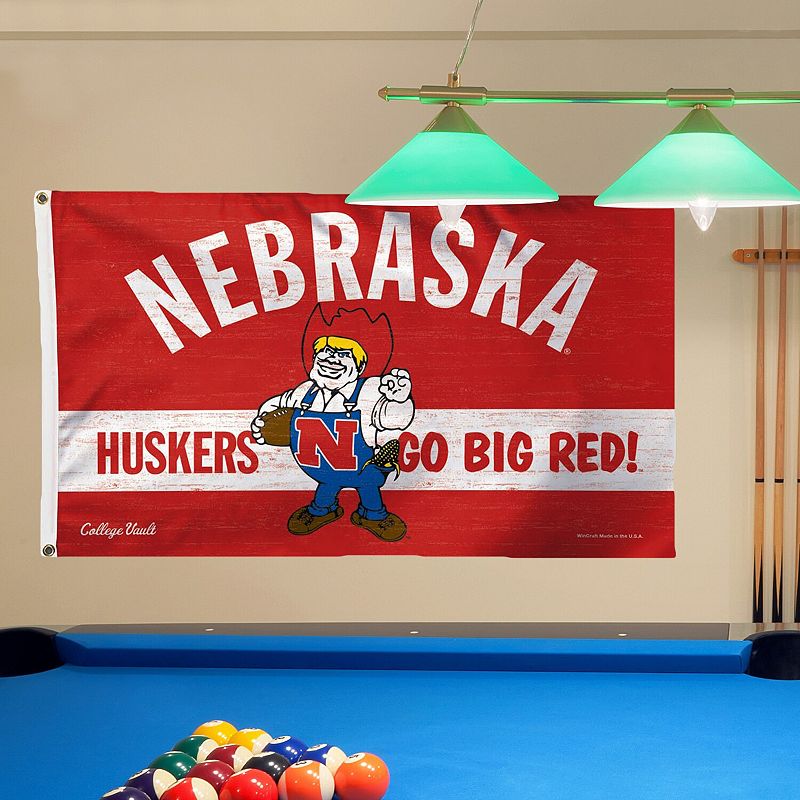 WinCraft Nebraska Cornhuskers College Vault Logo Deluxe Single-Sided 3' x 5' Flag, Team