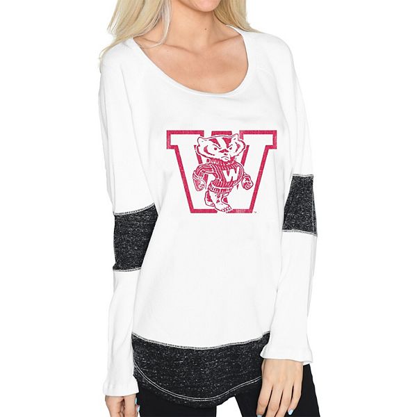liter vernieuwen omvang Women's Original Retro Brand White Wisconsin Badgers Contrast Boyfriend  Thermal Long Sleeve T-Shirt