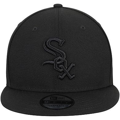 Chicago White Sox New Era Black on Black 9FIFTY Team Snapback Adjustable Hat - Black