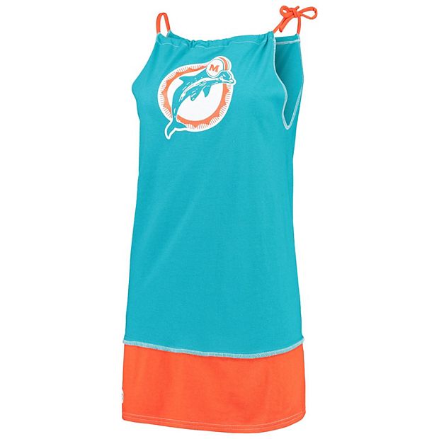 Should the Miami Dolphins permanently return to the retro style