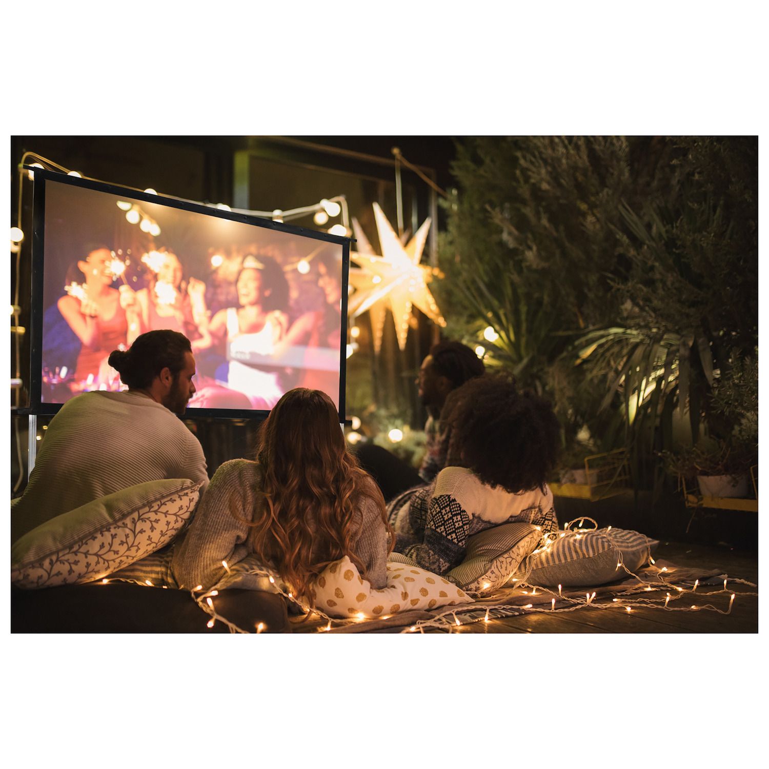 Essential Items for a Backyard Movie Night This Summer