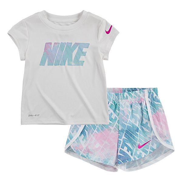Toddler Girl Nike DriFIT Tee & Sprinter Shorts Set