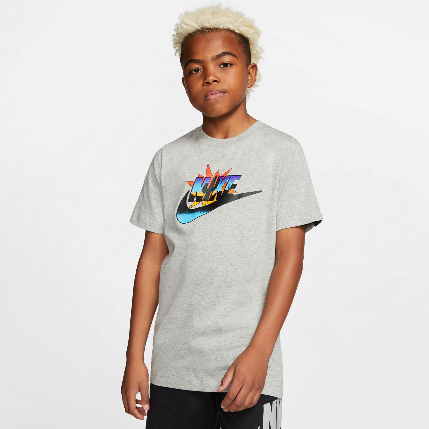 boys nike tee