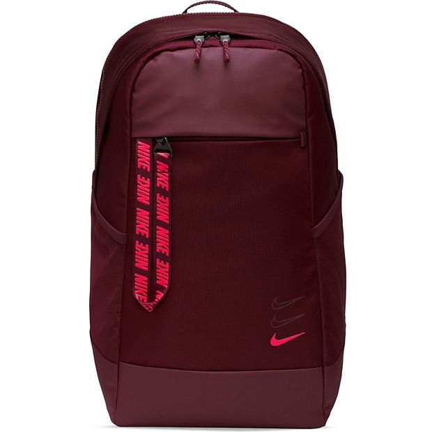 Nike hotsell essential backpack