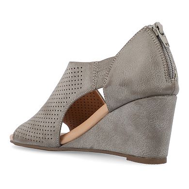 Journee Aretha Women's Wedge Sandals