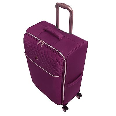 it luggage Divinity Softside Spinner Luggage