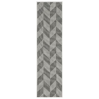 Nicole Miller Kenmare Patio Country Calla Area Rug