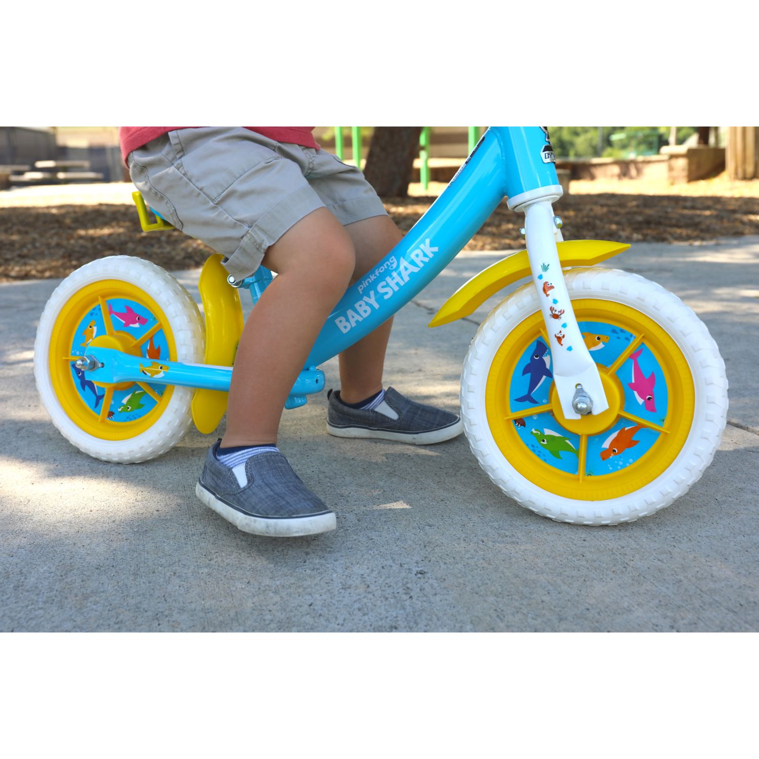 baby shark balance bike