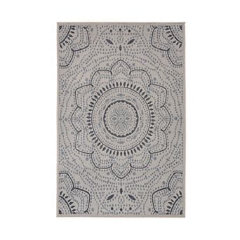 World Rug Gallery Bahama Traditional Medallion Indoor Outdoor Rug