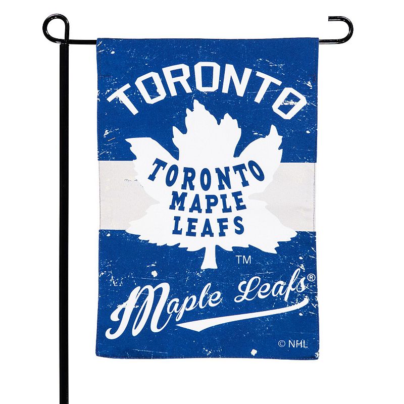 Toronto Maple Leafs 18 x 12.5 Vintage Vertical Garden Flag, Multicolor