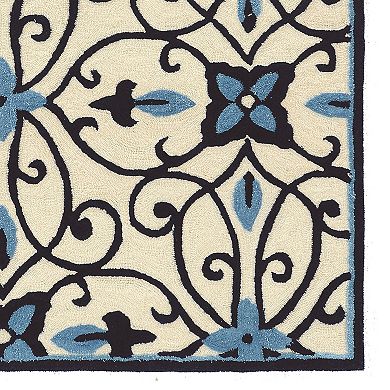 Linon Trio Patterned Rug