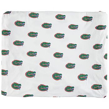 Newborn Infant Wes Willy White Florida Gators Crib Sheet