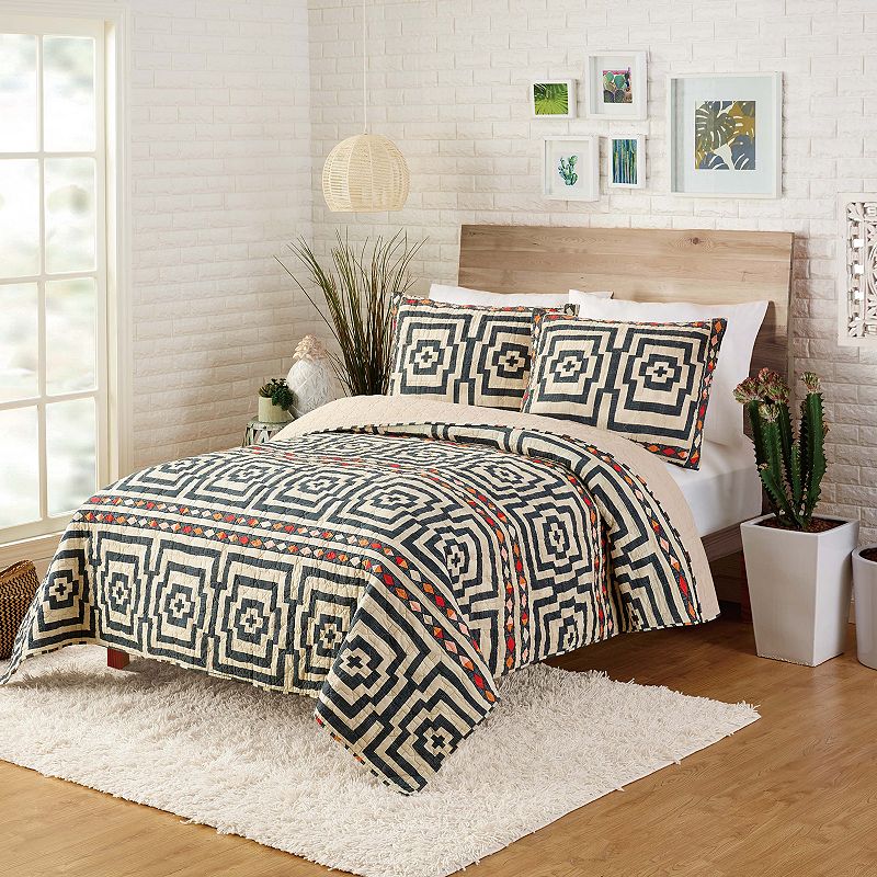 46124756 Makers Collective Justina Blakeney Hypnotic Quilt  sku 46124756