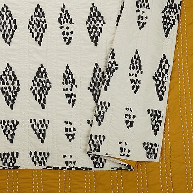 Jungalow Prosperity Quilt Set