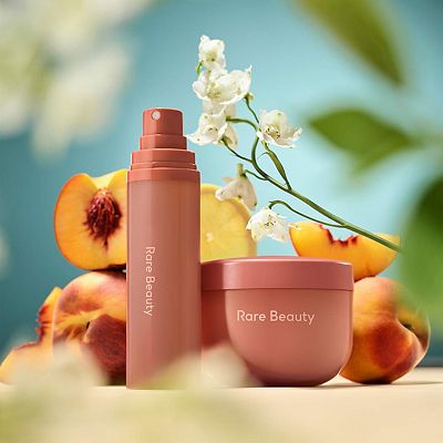 Rare Beauty by Selena Gomez Find Comfort: Awaken Confidence Body