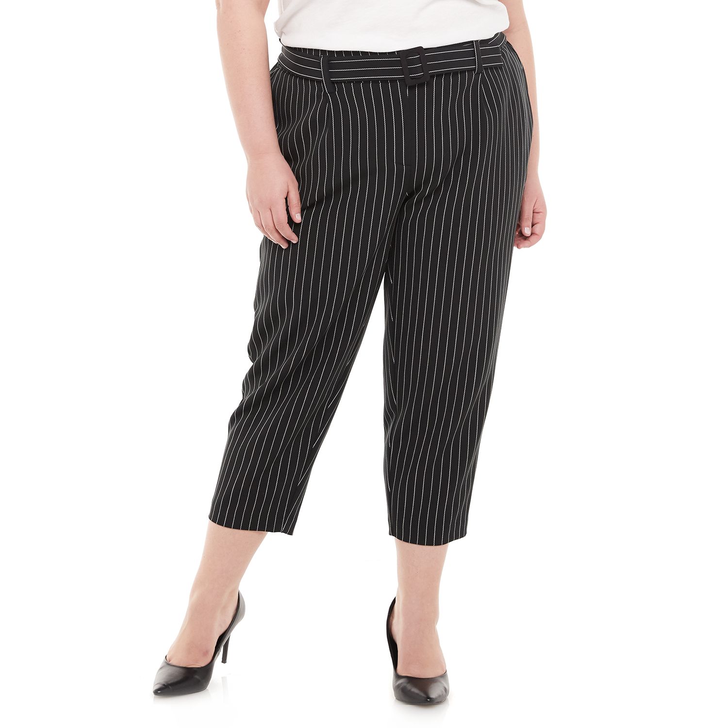 plus size nike capris