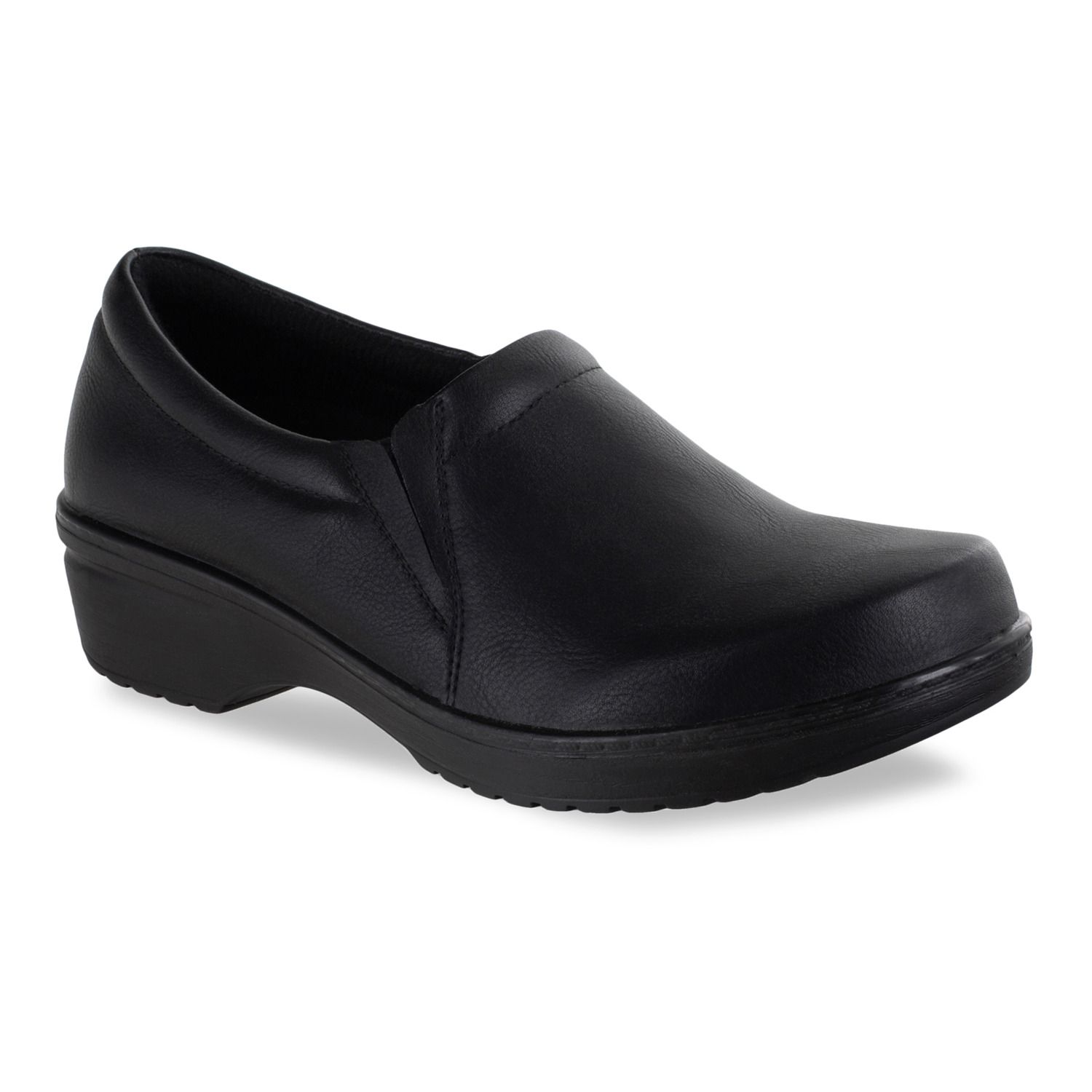 slip resistant clogs