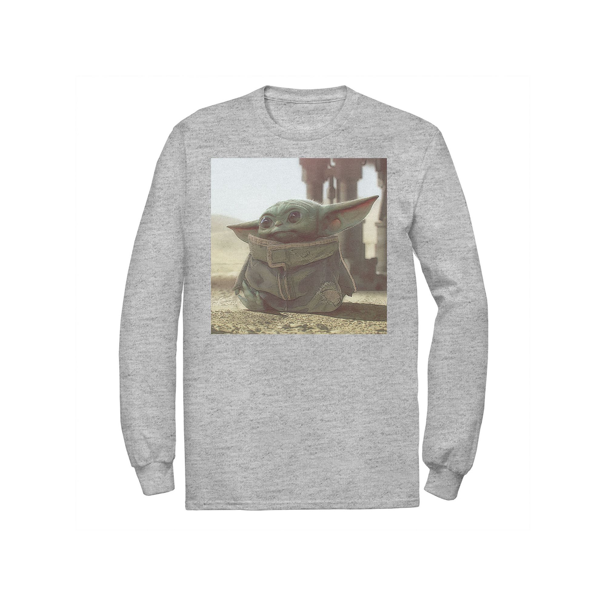 Mens Star Wars The Mandalorian The Child aka Baby Yoda Photograph Tee, Siz