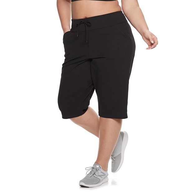 Plus Size Tek Gear® Essential Straight-Leg Capris