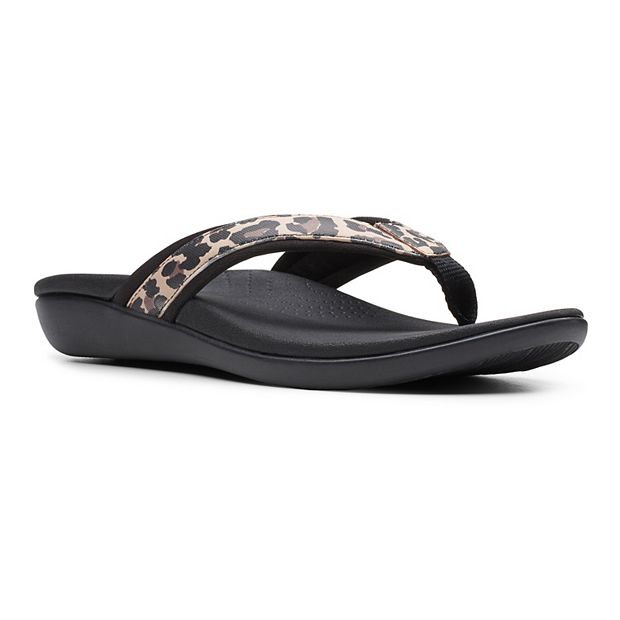 Kohls womens hotsell clarks sandals