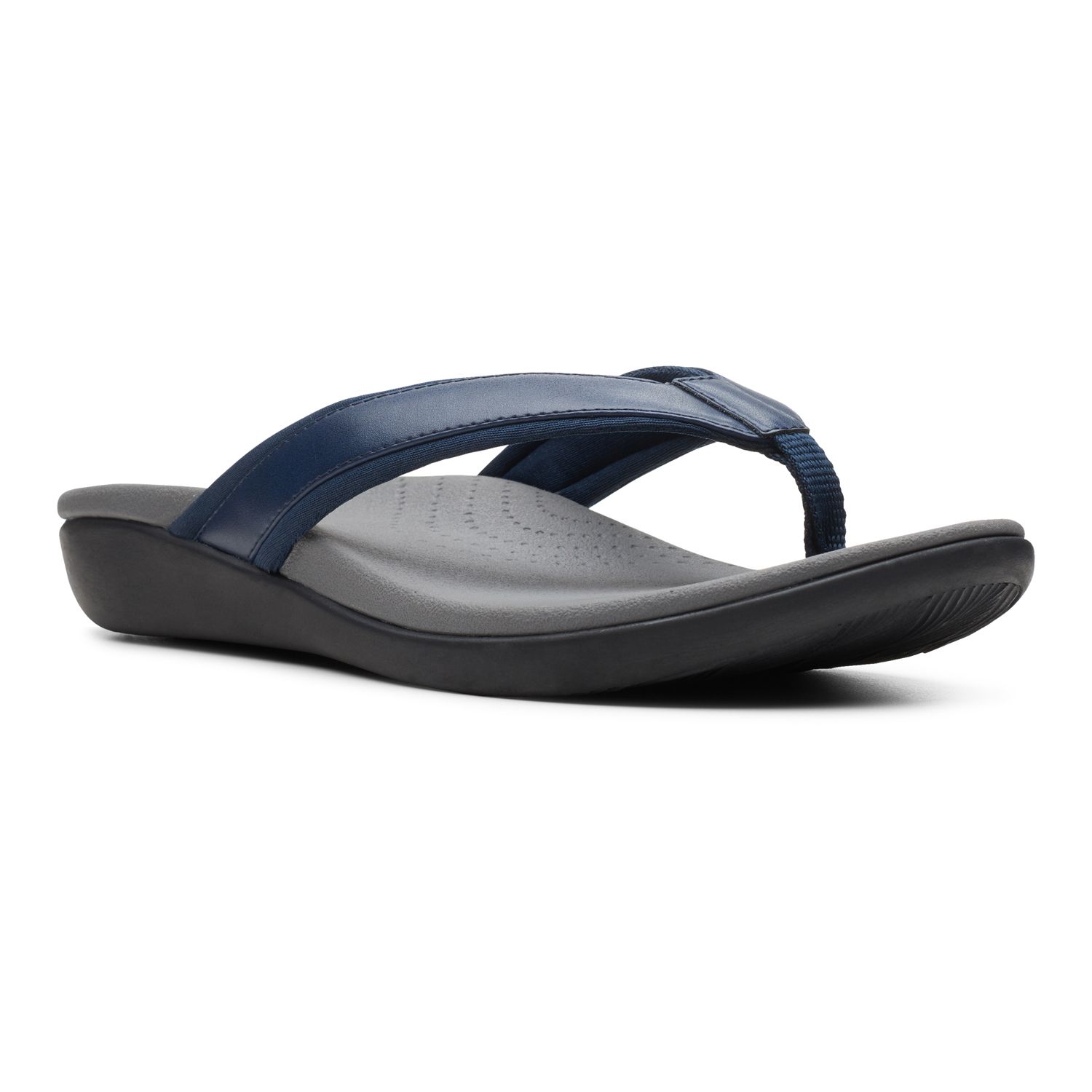 clarks women's flip flop sandals