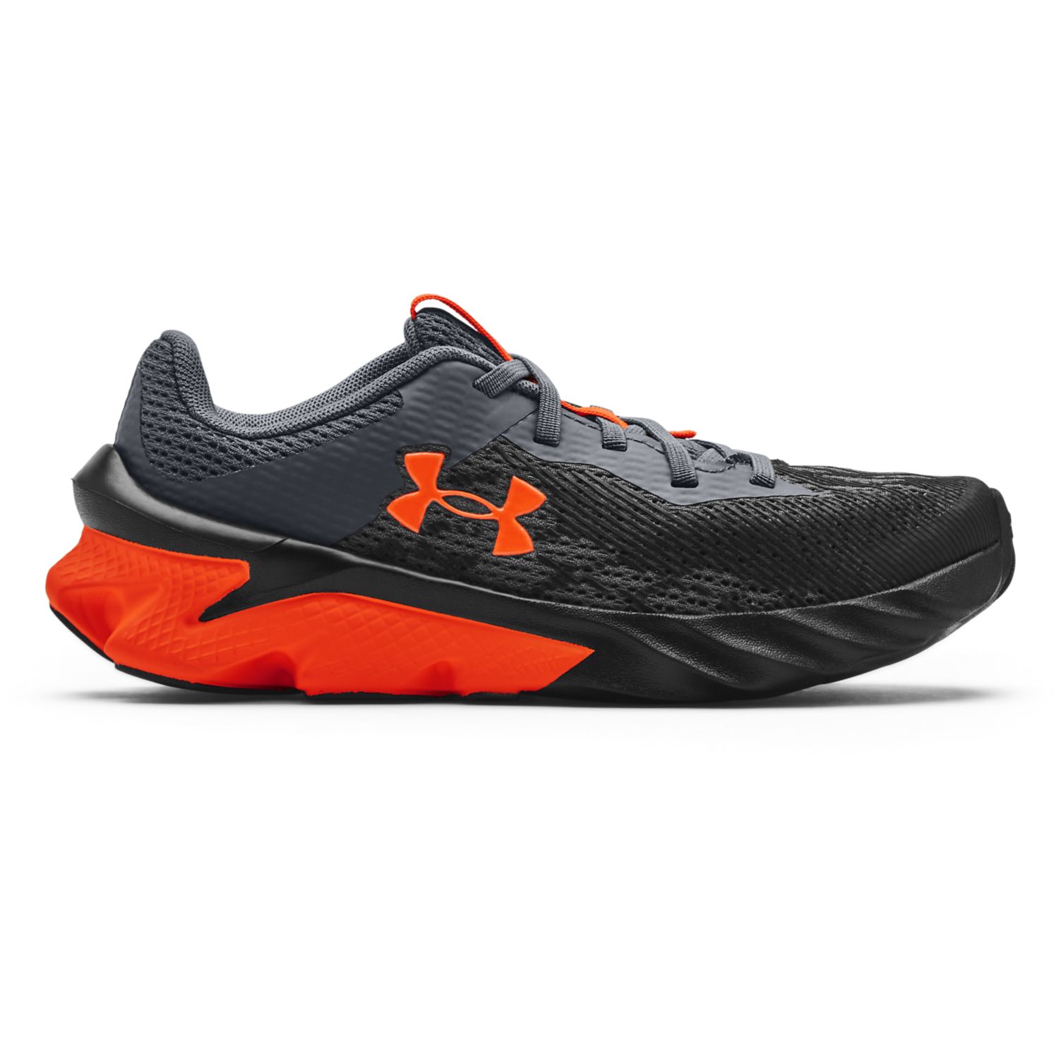 under armour black training shoes