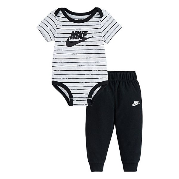 Infant nike outfits store boy