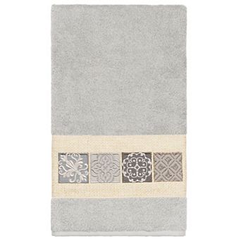 Linum Home Textiles Turkish Cotton Vivian Embellished Bath Towel