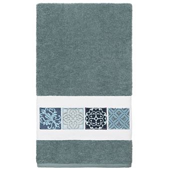 Linum Home Textiles Turkish Cotton Vivian Embellished Bath Towel
