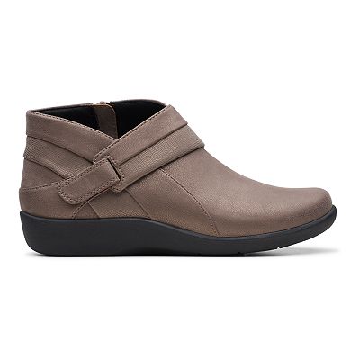 Clarks boots kohls store