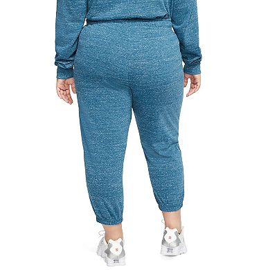 plus size nike capris