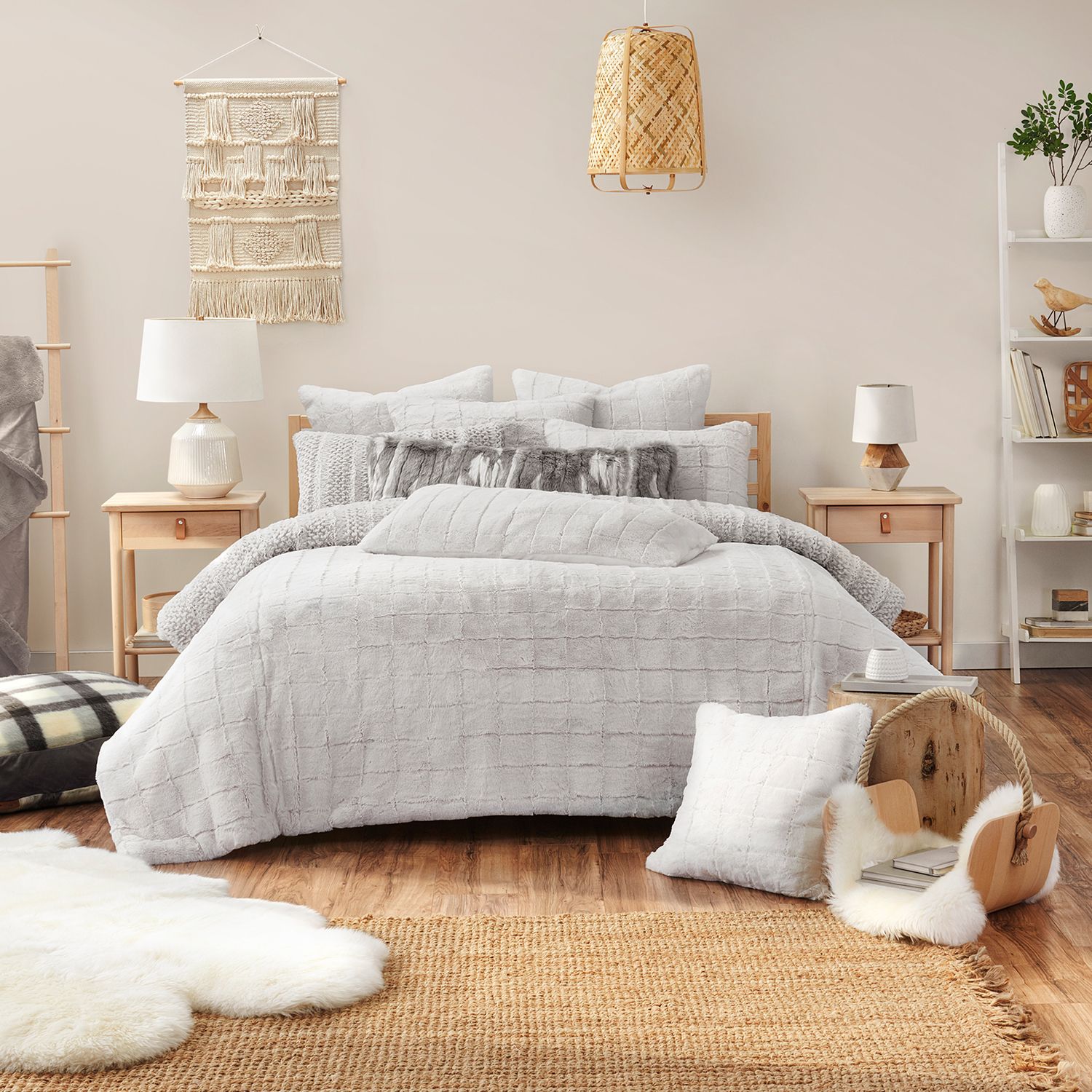 Koolaburra by UGG Tuva Comforter and 