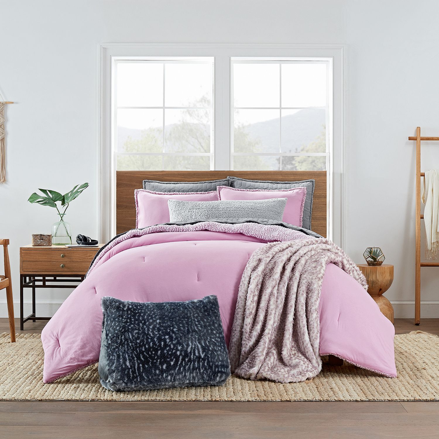 pink ugg bedding