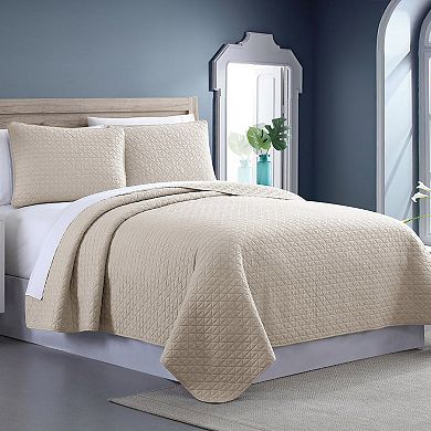 Diamond Link 3-Piece Enzyme Washed Quilt Set
