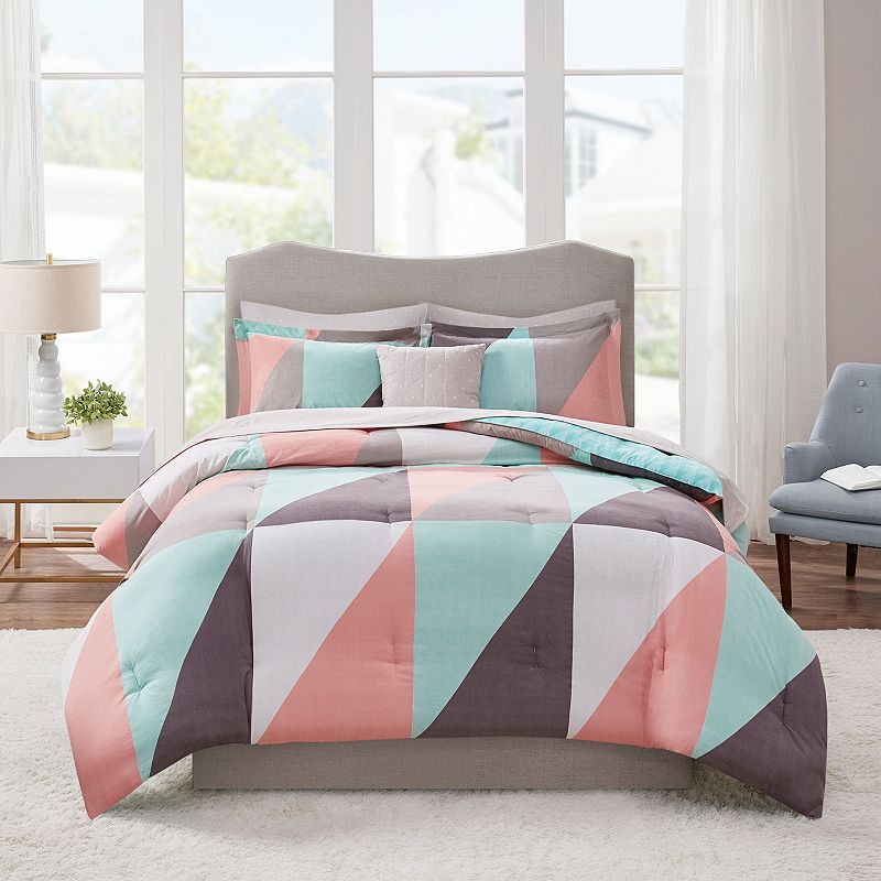 Madison Park Essentials Skylar Reversible Comforter Set with Sheets and Thr