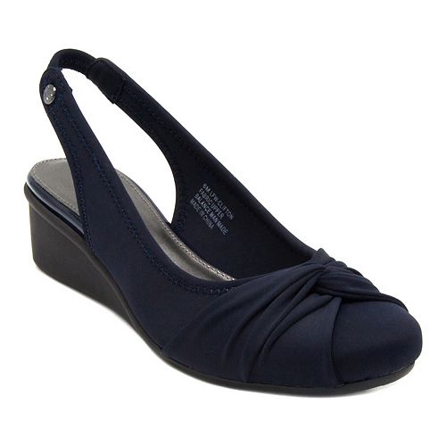 london fog silver sandals