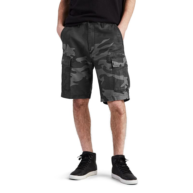 UPC 191816961965 product image for Men's Levi's Carrier Cargo Shorts, Size: 30, Black | upcitemdb.com