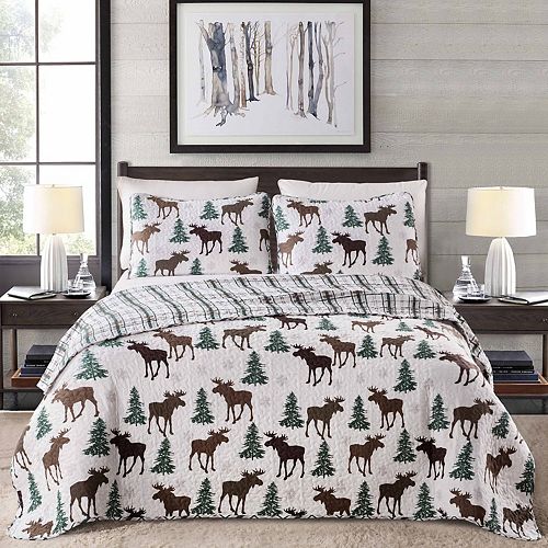Great Bay Home Wilderness Moose Quilt and Sham Set