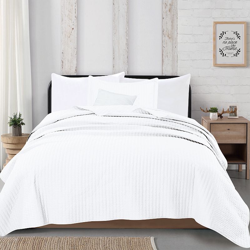 Great Bay Home Alicia Channel Stitch Quilt and Sham Set, White, Twin