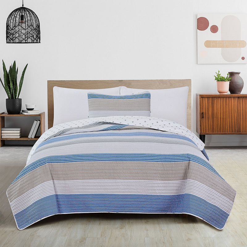 Great Bay Home Bryce Wide Stripe Quilt and Sham Set, Blue, King