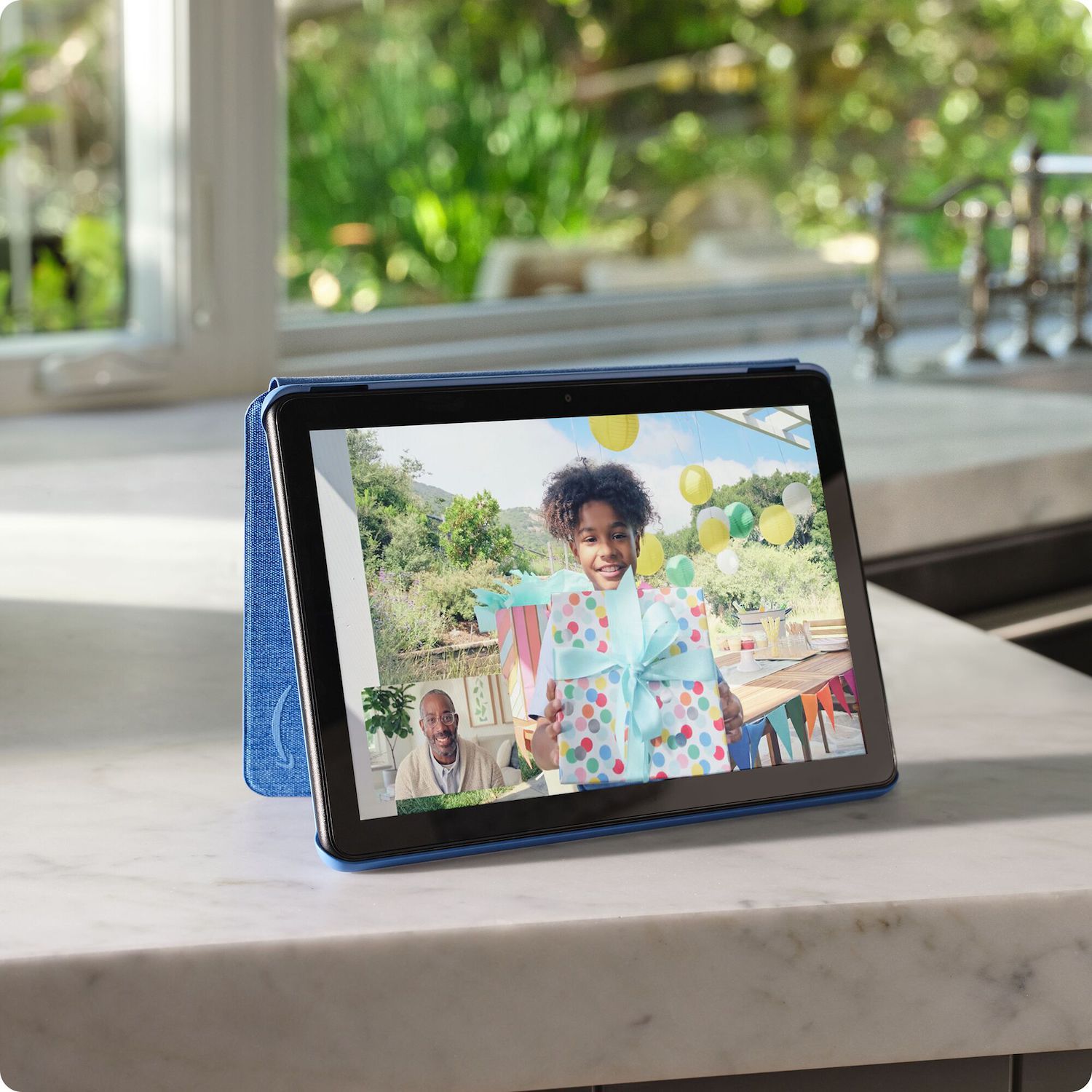 Amazon Fire 32 GB HD 10 Tablet