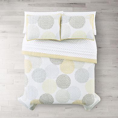 The Big One® Reversible Medallion Quilt and Sham Set